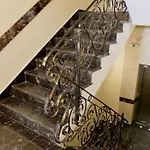 Апартамент Stylish Sea View 3 Min To Balcony & Comfort *