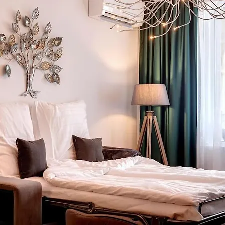 Апартамент Stylish Sea View 3 Min To Balcony & Comfort *